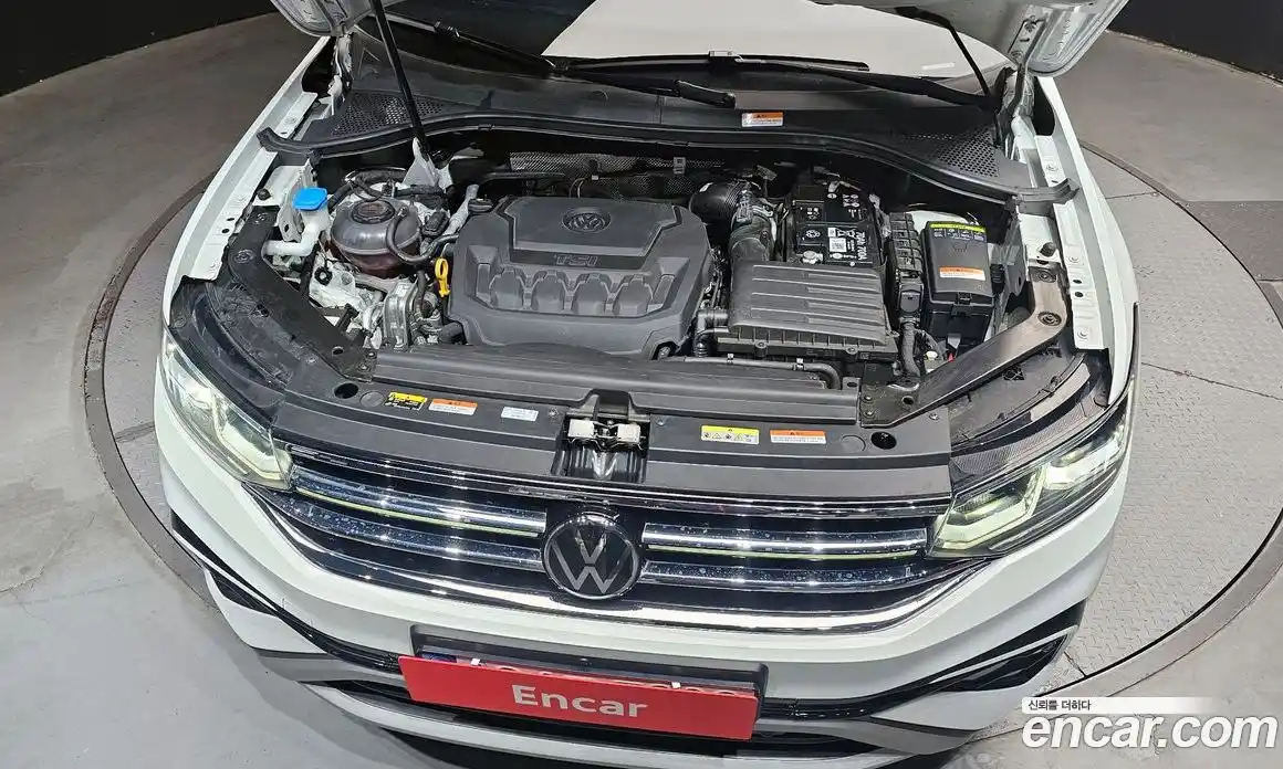 Volkswagen Tiguan 2024 2.0 гидро в Москве, фото 6