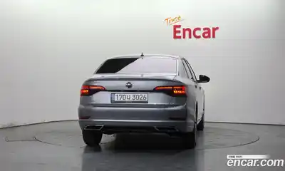 Volkswagen Jetta 2020 1.4 гидро в Москве № 2132390, миниатюра 3