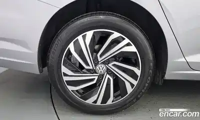 Volkswagen Jetta 2020 1.4 гидро в Москве № 2132390, миниатюра 4