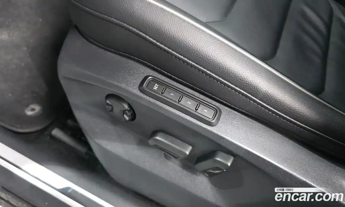 Volkswagen Tiguan 2022 2.0 гидро в Москве № 2132435, фото 31