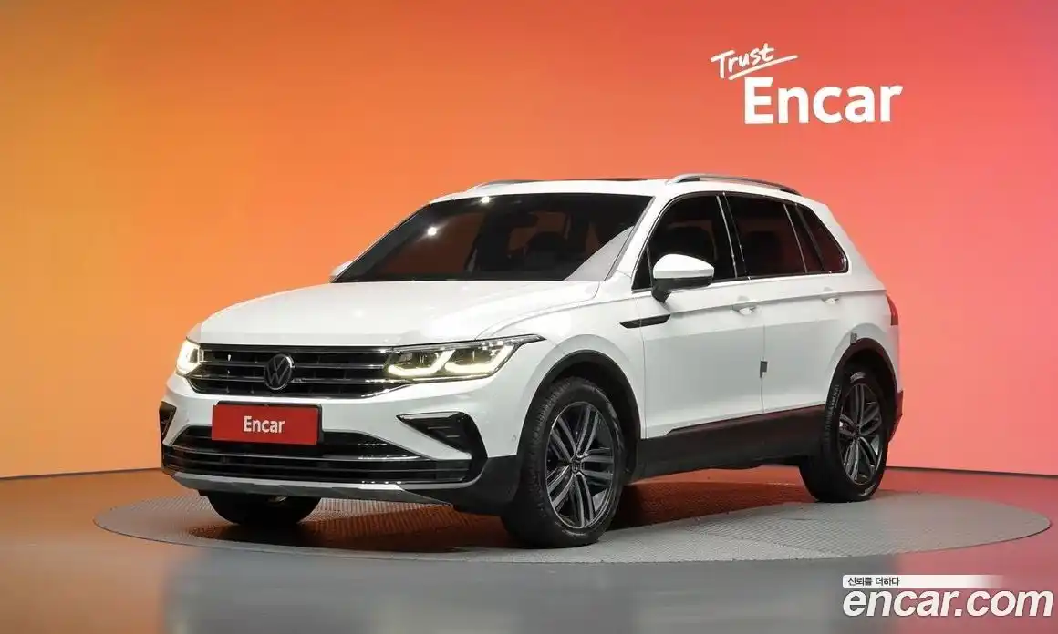 Volkswagen Tiguan 2022 2.0 гидро в Москве № 2132435, фото 33