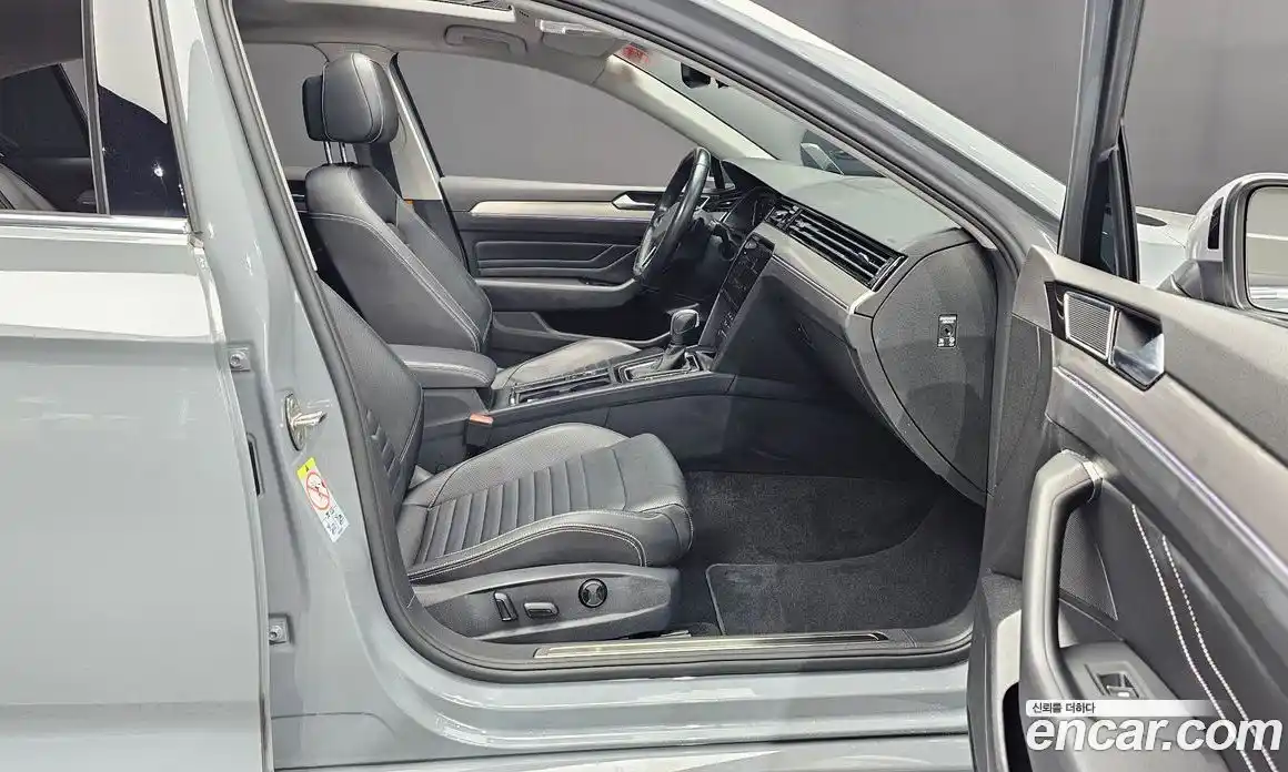 Volkswagen Passat 2022 2.0 гидро в Москве № 2132471, фото 17