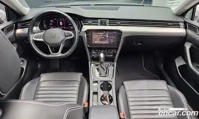 Volkswagen Passat 2022 2.0 гидро в Москве № 2132471, миниатюра 10