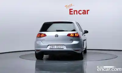 Volkswagen Golf 2013 1.6 гидро в Москве № 2132487, миниатюра 4