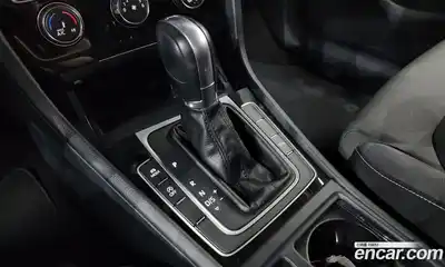 Volkswagen Golf 2013 1.6 гидро в Москве № 2132487, миниатюра 9