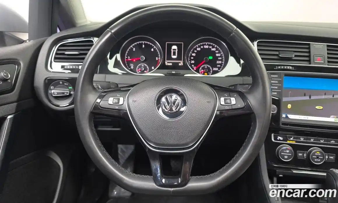 Volkswagen Golf 2014 2.0 гидро в Москве № 2132505, фото 13