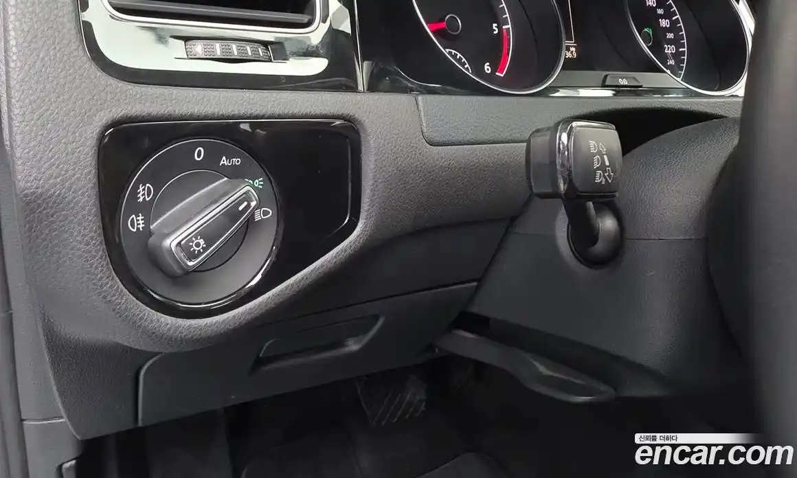 Volkswagen Golf 2014 2.0 гидро в Москве № 2132505, фото 15