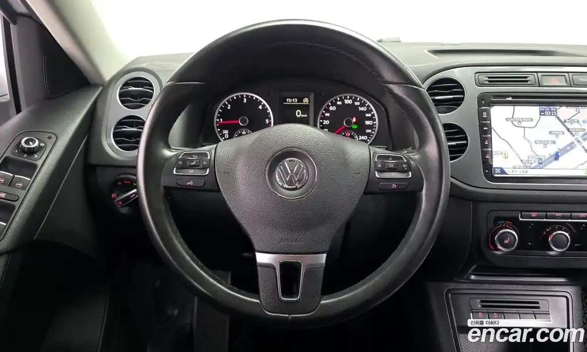 Volkswagen Tiguan 2014 2.0 гидро в Москве № 2132511, фото 13