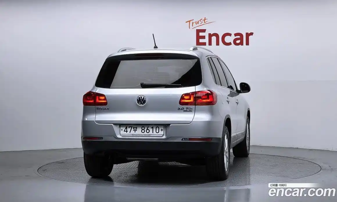 Volkswagen Tiguan 2014 2.0 гидро в Москве № 2132511, фото 4