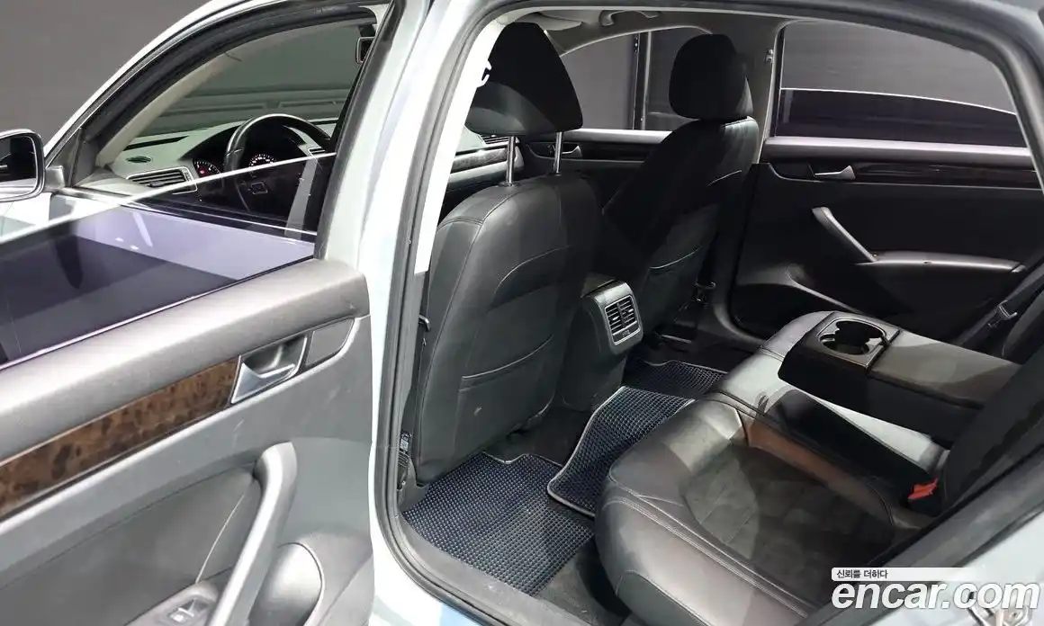 Volkswagen Passat 2014 2.0 гидро в Москве № 2132548, фото 12
