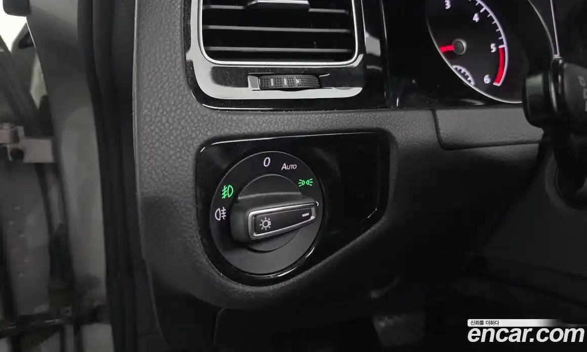 Volkswagen Golf 2014 2.0 гидро в Москве № 2132556, фото 18