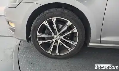 Volkswagen Golf 2014 2.0 гидро в Москве № 2132556, миниатюра 5