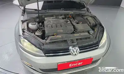 Volkswagen Golf 2014 2.0 гидро в Москве № 2132556, миниатюра 6
