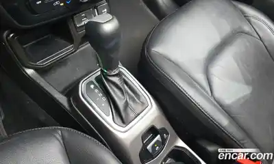 Jeep Renegade 2021 2.4 гидро в Москве № 2132687, миниатюра 9