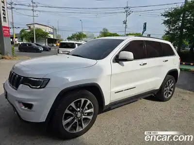 Jeep Cherokee 2018 3.6 гидро в Москве № 2132857, миниатюра 2