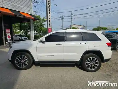 Jeep Cherokee 2018 3.6 гидро в Москве № 2132857, миниатюра 4