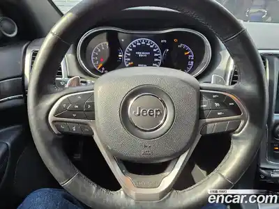 Jeep Cherokee 2018 3.6 гидро в Москве № 2132857, миниатюра 9