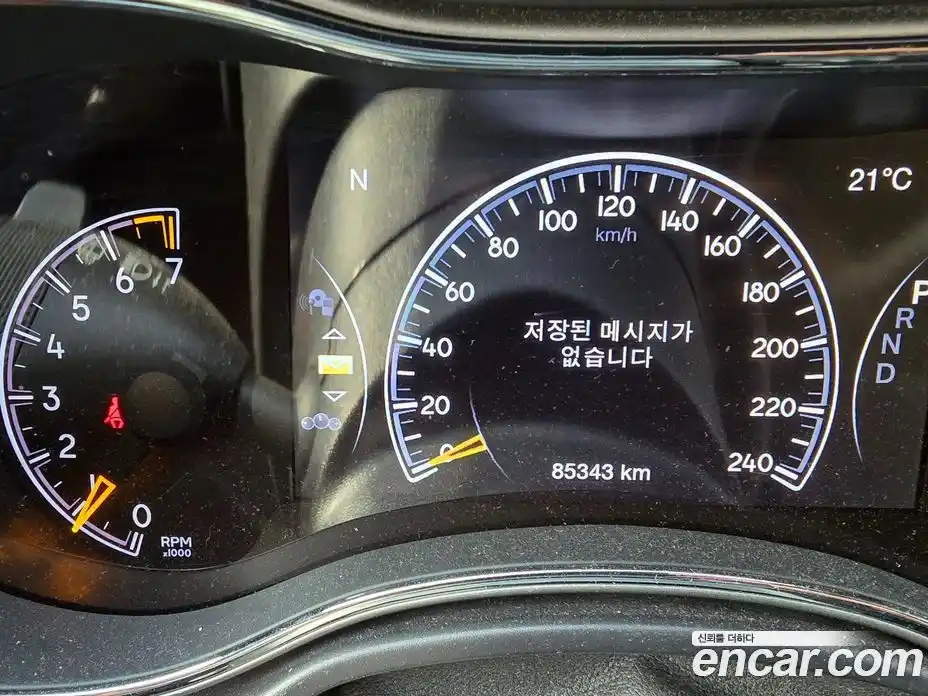 Jeep Cherokee 2018 3.6 гидро в Москве № 2132857, фото 10