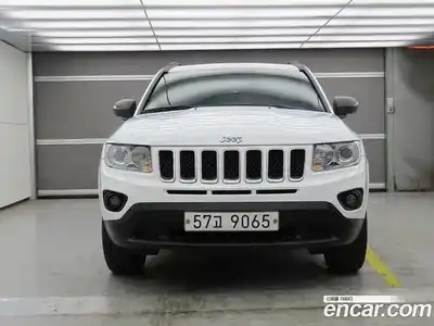 Jeep Compass 2013 2.4 гидро в Москве № 2132893, миниатюра 2