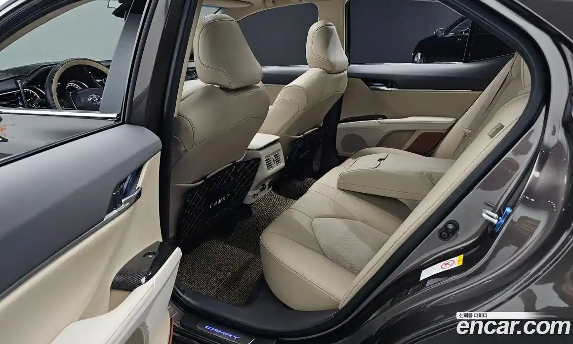 Toyota Camry 2018 2.5 гидро в Москве № 2132945, фото 17
