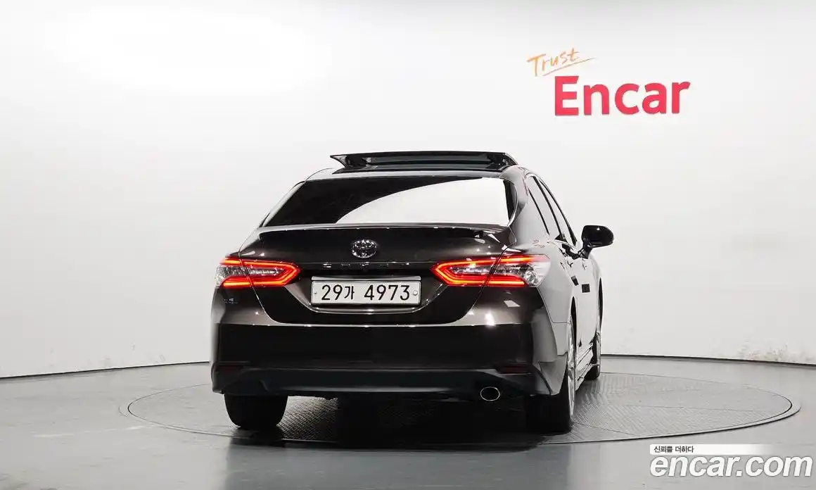 Toyota Camry 2018 2.5 гидро в Москве № 2132945, фото 3