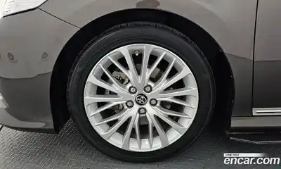 Toyota Camry 2018 2.5 гидро в Москве № 2132945, миниатюра 4