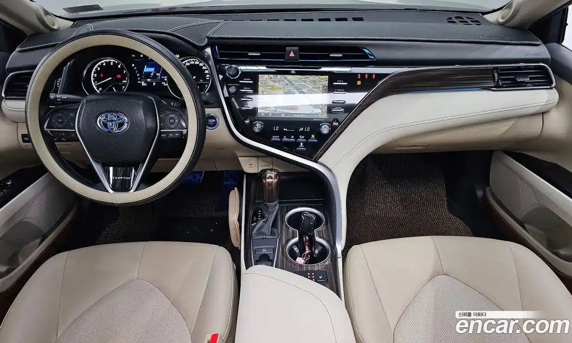 Toyota Camry 2018 2.5 гидро в Москве № 2132945, фото 9