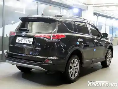 Toyota RAV4 2016 2.5 гидро в Москве № 2133205, миниатюра 4