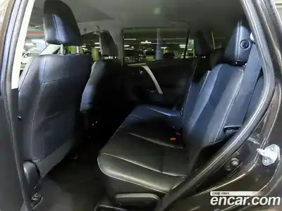 Toyota RAV4 2016 2.5 гидро в Москве № 2133205, миниатюра 7