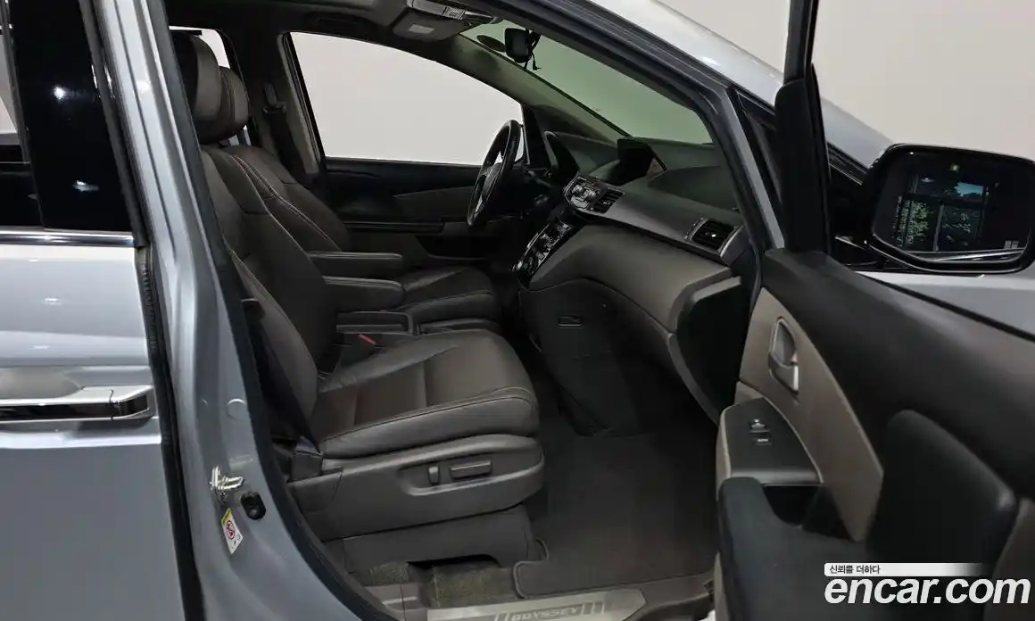 Honda Odyssey 2012 3.5 гидро в Москве № 2133279, фото 11