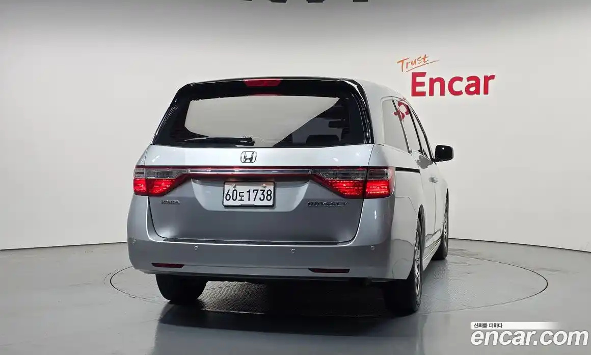 Honda Odyssey 2012 3.5 гидро в Москве № 2133279, фото 4