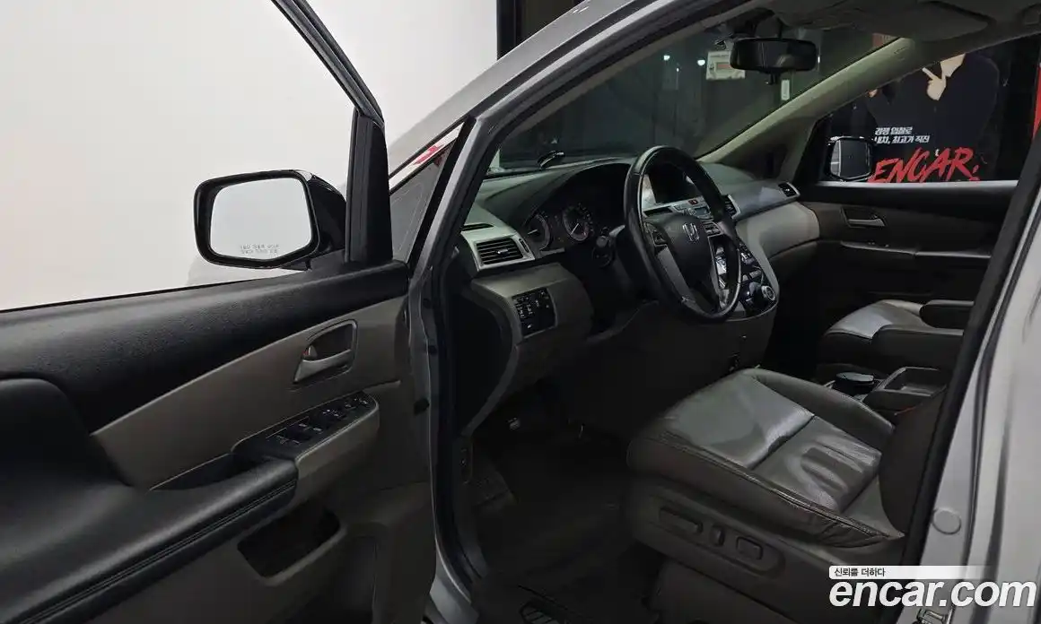 Honda Odyssey 2012 3.5 гидро в Москве № 2133279, фото 10