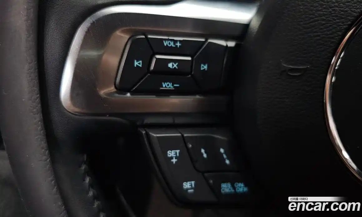 Ford Mustang 2019 2.3 гидро в Москве № 2133430, фото 23