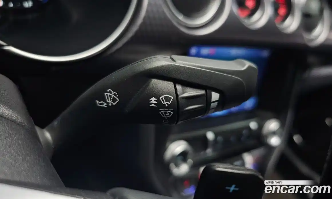 Ford Mustang 2019 2.3 гидро в Москве № 2133430, фото 24