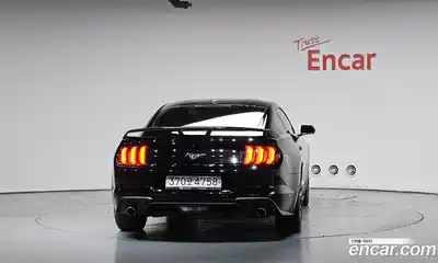 Ford Mustang 2019 2.3 гидро в Москве № 2133430, миниатюра 3