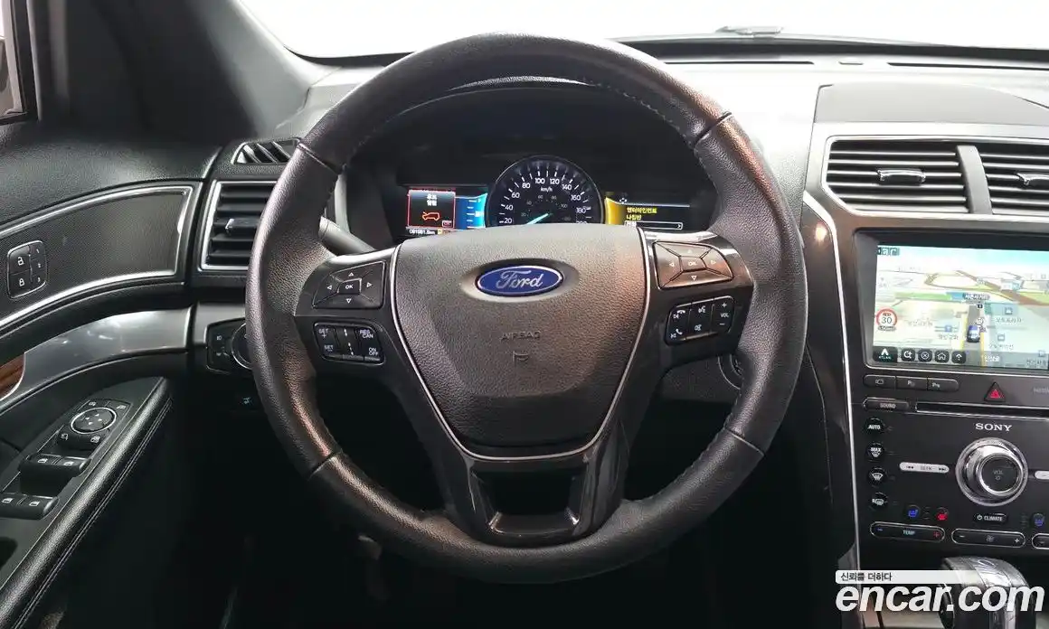 Ford Explorer 2018 2.3 гидро в Москве № 2133491, фото 13