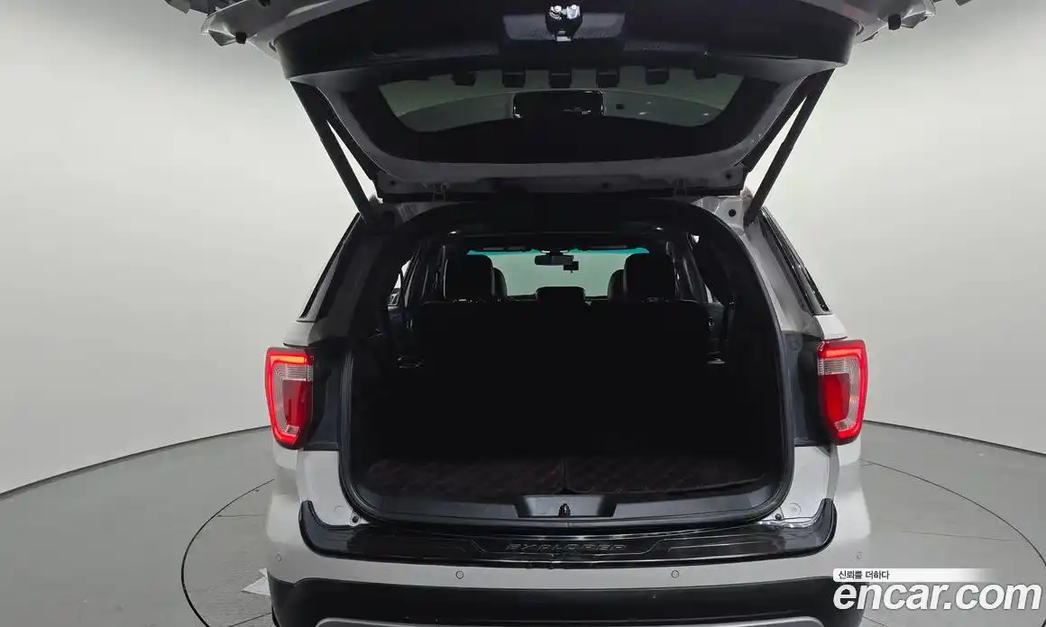 Ford Explorer 2016 2.3 гидро в Москве № 2133544, фото 18