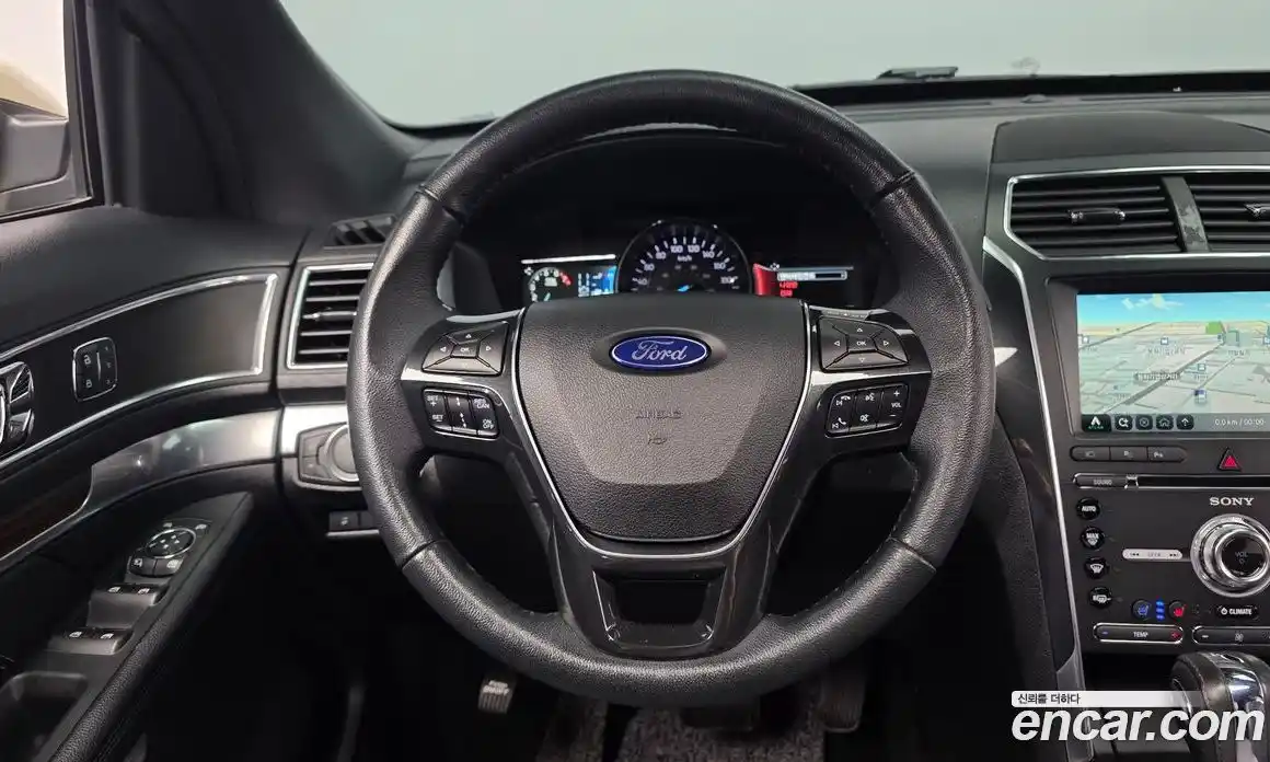 Ford Explorer 2018 2.3 гидро в Москве № 2133586, фото 19
