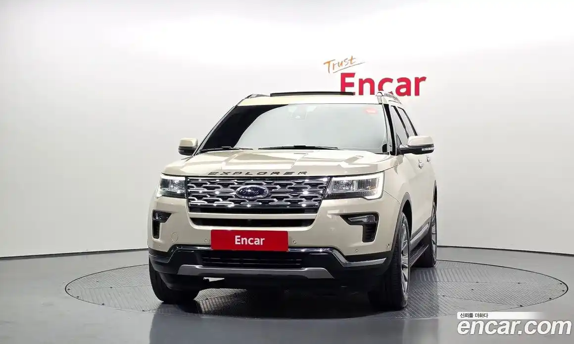 Ford Explorer 2018 2.3 гидро в Москве № 2133586, фото 3