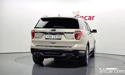 Ford Explorer 2018 2.3 гидро в Москве № 2133586, миниатюра 4