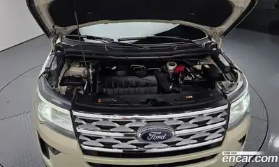 Ford Explorer 2018 2.3 гидро в Москве № 2133586, миниатюра 6