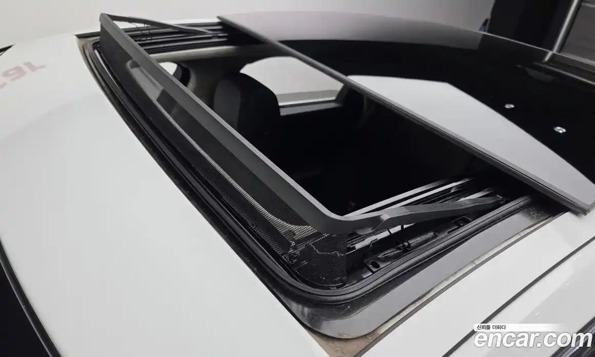 Jaguar XF 2019 2.0 гидро в Москве № 2133856, фото 25