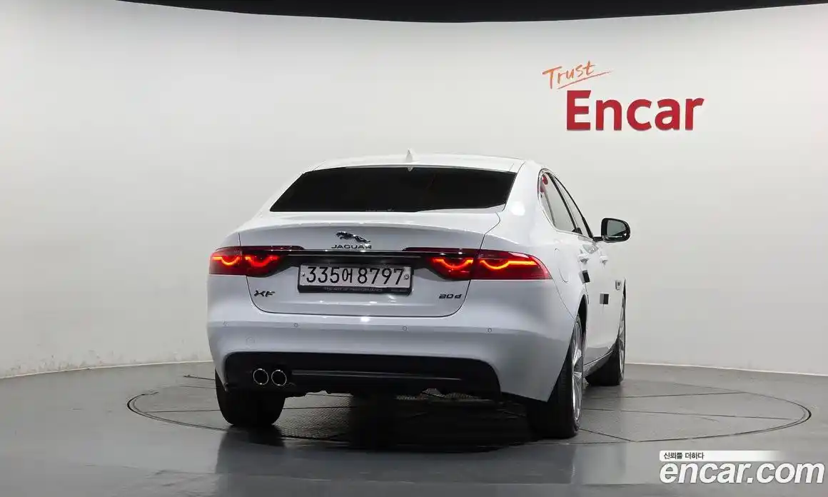 Jaguar XF 2019 2.0 гидро в Москве № 2133856, фото 4
