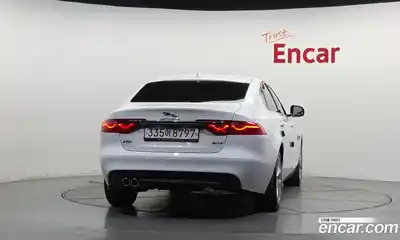 Jaguar XF 2019 2.0 гидро в Москве № 2133856, миниатюра 4
