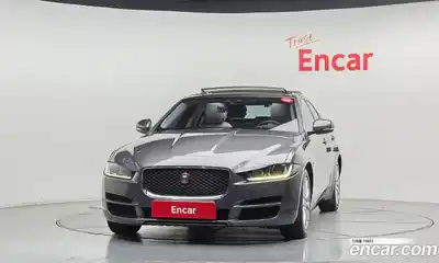 Jaguar XE 2015 2.0 гидро в Москве № 2133875, миниатюра 3