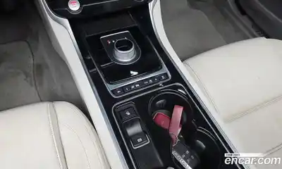 Jaguar XE 2015 2.0 гидро в Москве № 2133875, миниатюра 9
