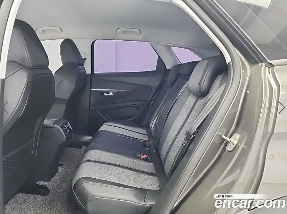 Peugeot 3008 2019 1.5 гидро в Москве, фото 12