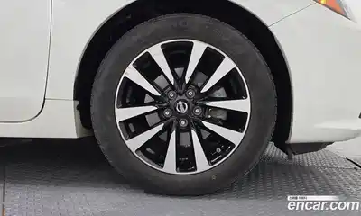 Nissan Altima 2018 2.5 гидро в Москве № 2134337, миниатюра 7