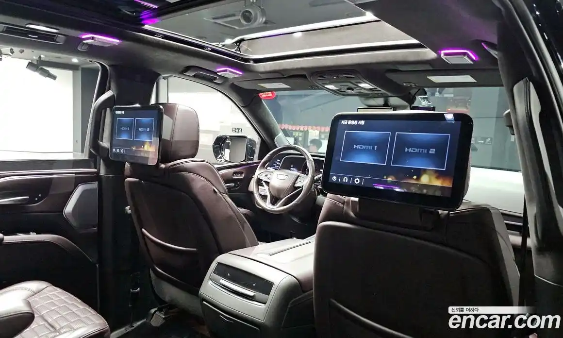 Cadillac Escalade 2023 6.2 гидро, фото 23