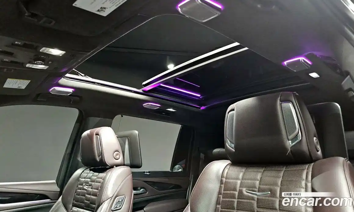 Cadillac Escalade 2023 6.2 гидро, фото 24
